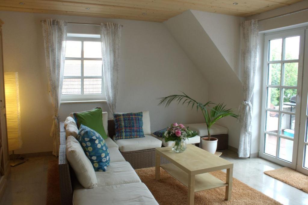 Landhotel Rangau Gasthof & Brennerei Markt Erlbach Kamer foto
