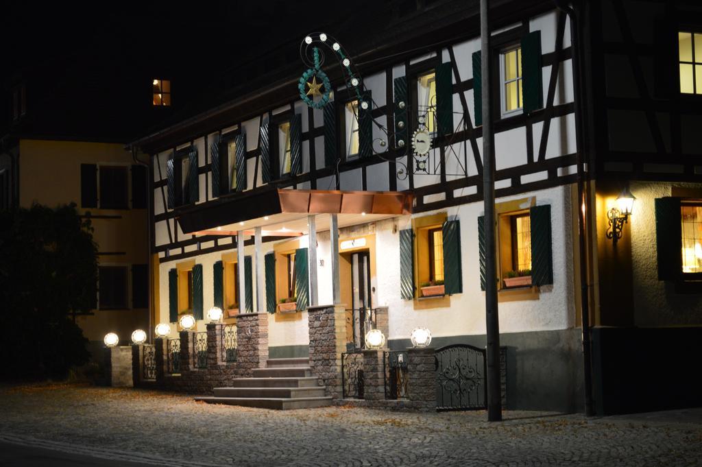 Landhotel Rangau Gasthof & Brennerei Markt Erlbach Buitenkant foto