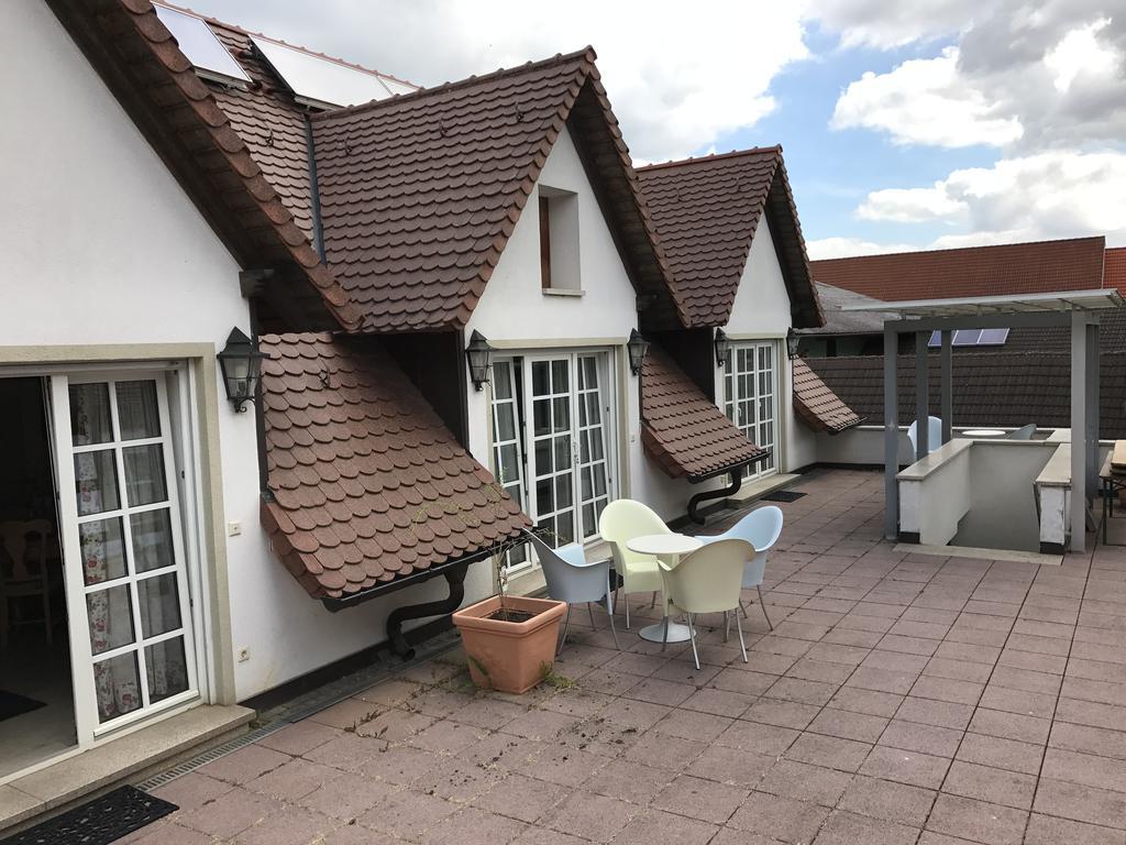 Landhotel Rangau Gasthof & Brennerei Markt Erlbach Buitenkant foto
